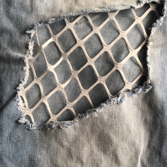 Fashionova Jeans with Fishnet patches - Picture 5 of 8